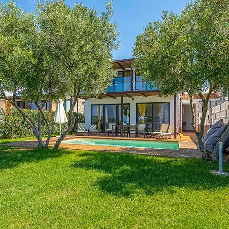 فيلة Kalma Pente