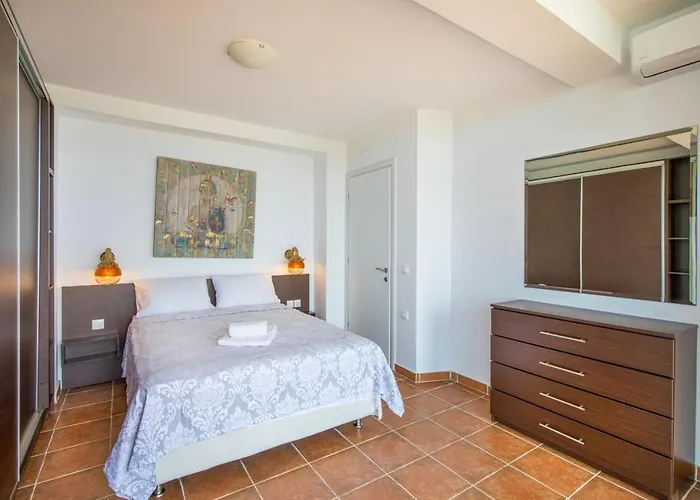 Kalma Pente Villa Nea Moudania