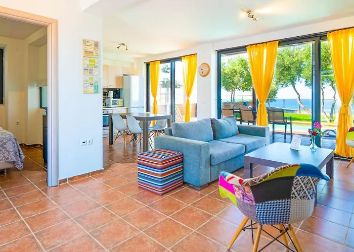 Kalma Pente Villa Nea Moudania