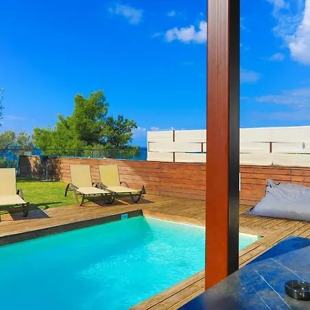 Kalma Pente Неа-Муданья